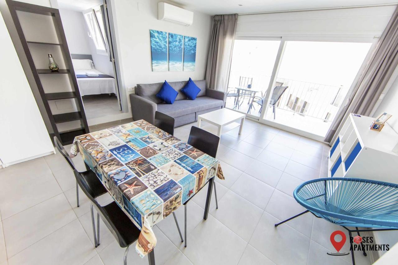 Roses Apartments Ocean 2 Habitaciones Vista Mar Lateral Dış mekan fotoğraf